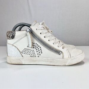 Dolce Vita Zonya White Studded Leather High Top Sneakers Size 7 Streetwear
